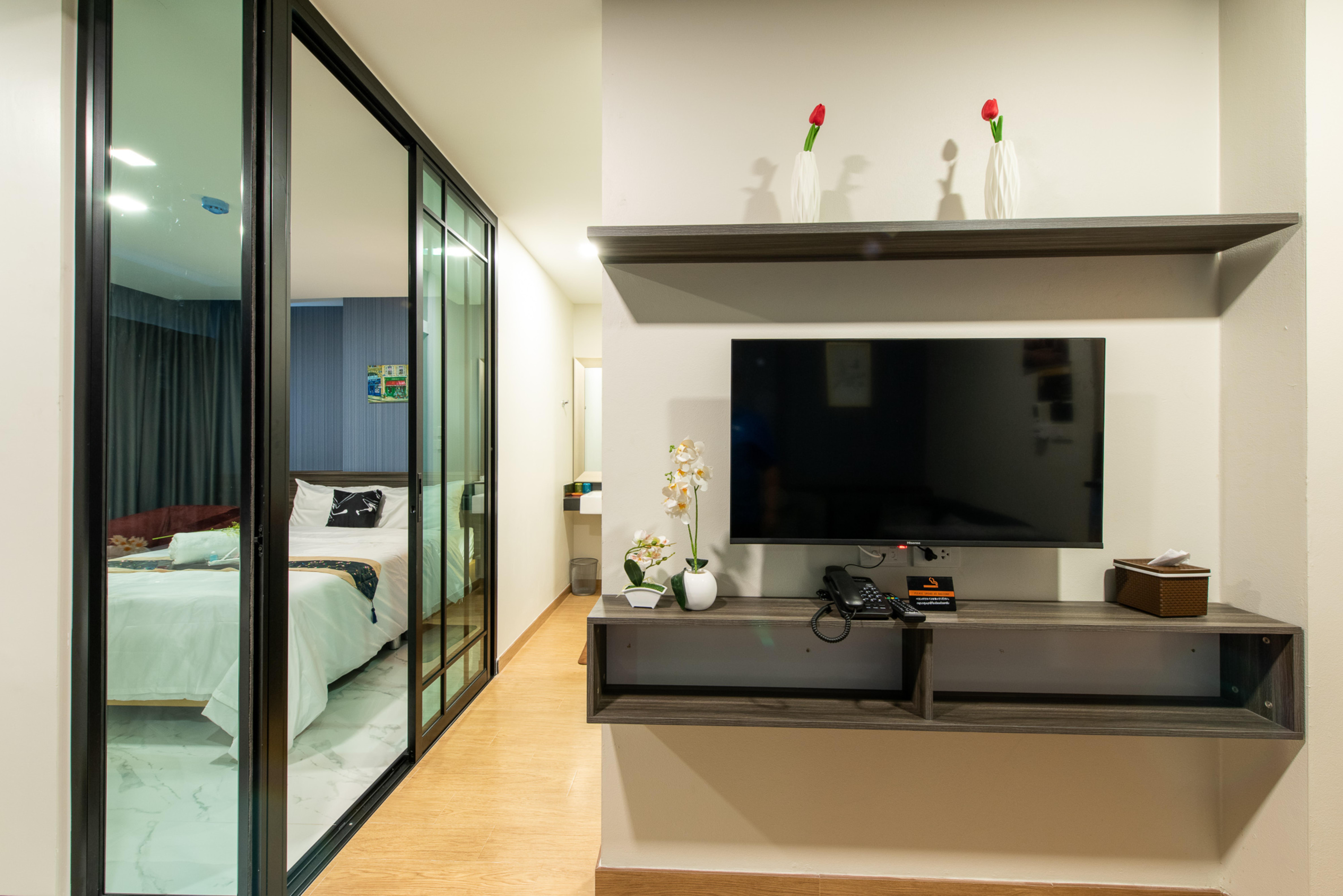 Metro Hotel Ratchada 36 Бангкок Екстер'єр фото